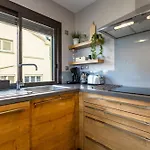 Le Riviera - T3 Confort, Terrasse, Parking Prive *
