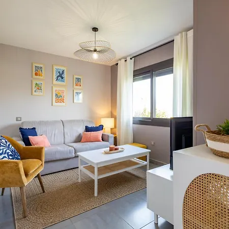 Le Riviera - T3 Confort, Terrasse, Parking Prive アパート パラヴァ・レ・フロ